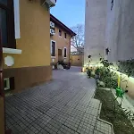 Boutique Old 6 Apartment Bucharest