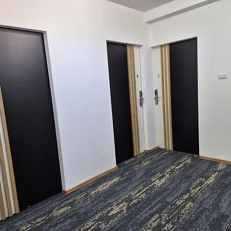 Boutique Old 6 Apartment Bucharest