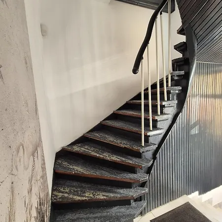 Apartment Boutique Old 6