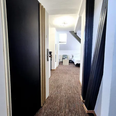 Boutique Old 6 Apartment *