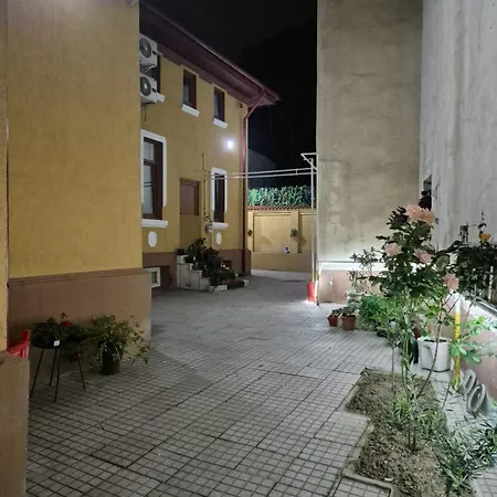 Boutique Old 6 Bucarest