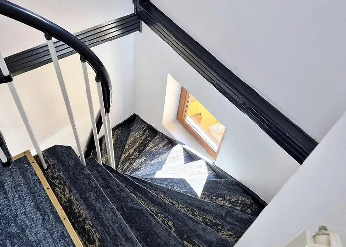 Boutique Old 6 * Boekarest