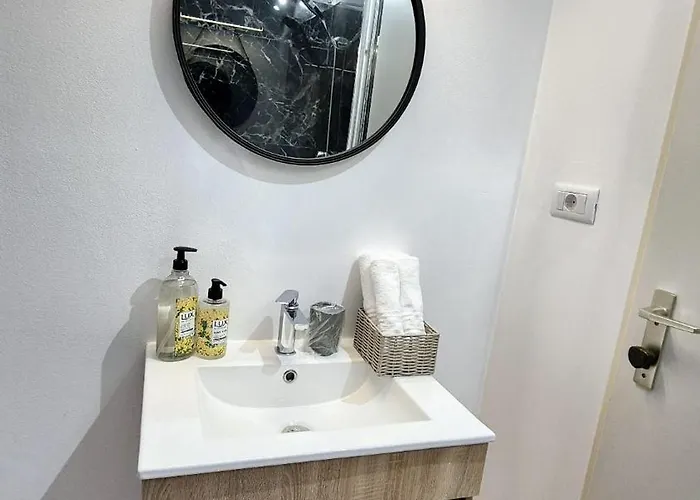 Boutique Old 6 * Bucharest