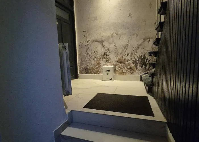 Boutique Old 6 Apartment